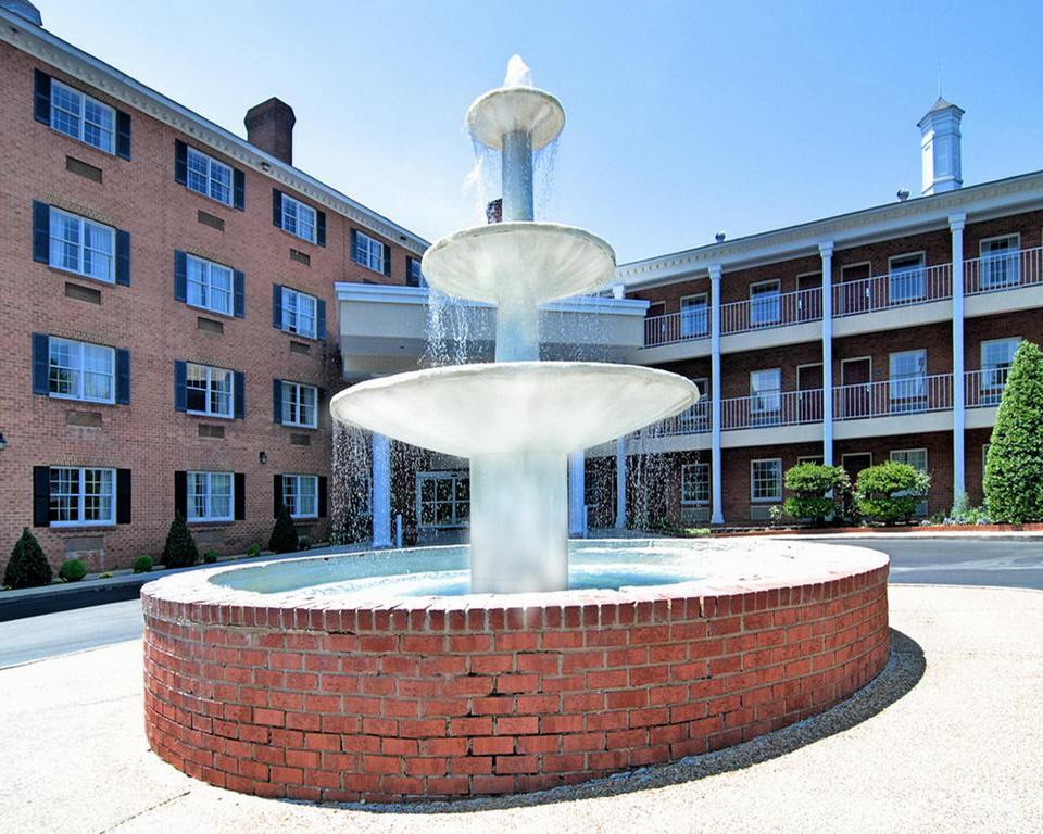 Days Inn By Wyndham Williamsburg Historic Area Exterior foto