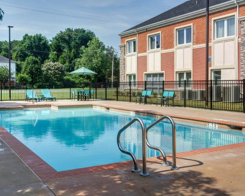 Days Inn By Wyndham Williamsburg Historic Area Exterior foto